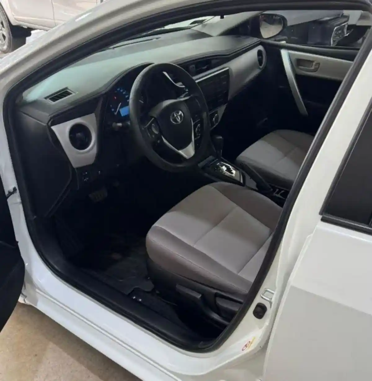 Toyota Corolla  2019 - foto 5