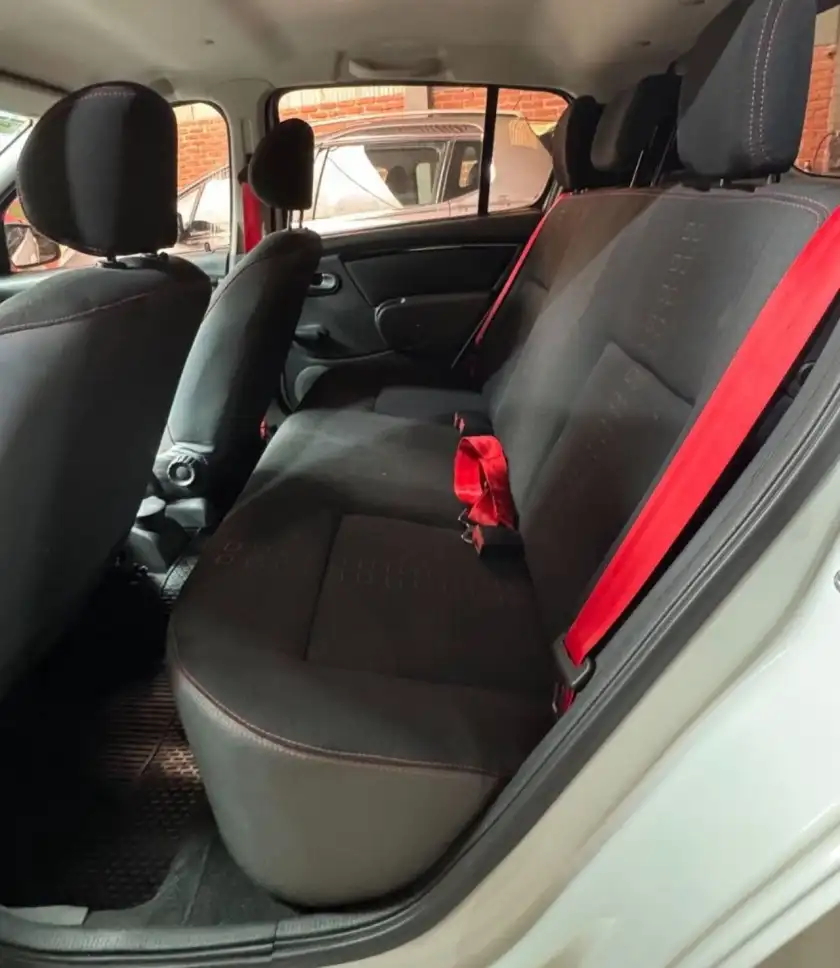 Renault Sandero  2013 - foto 5