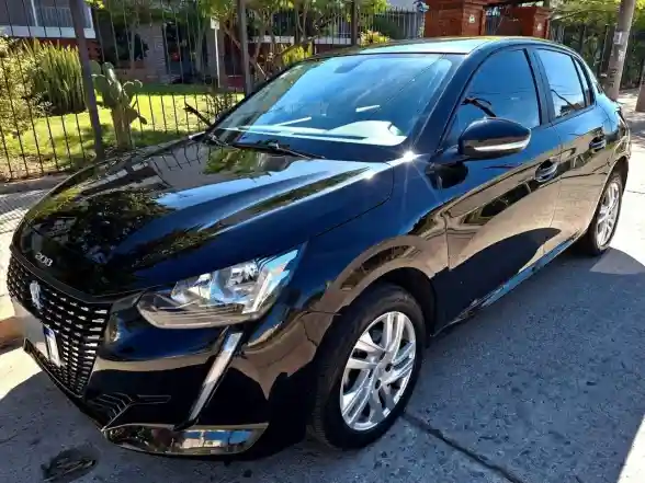 Peugeot 208  2023 - foto 1