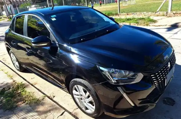Peugeot 208  2023 - foto 3