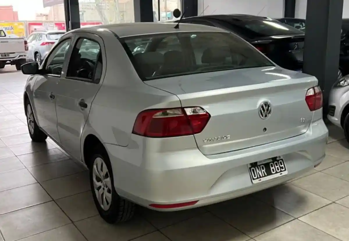 Volkswagen Voyage  2015 - foto 3