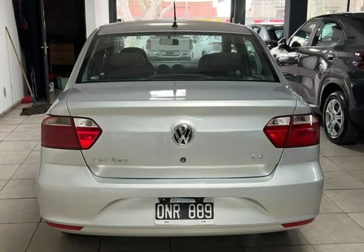 Volkswagen Voyage  2015 - foto 4