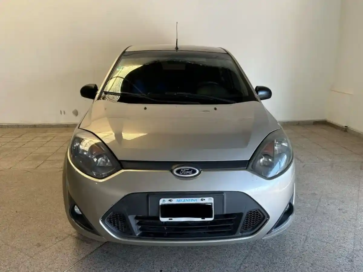 Ford Fiesta  2013 - foto 2
