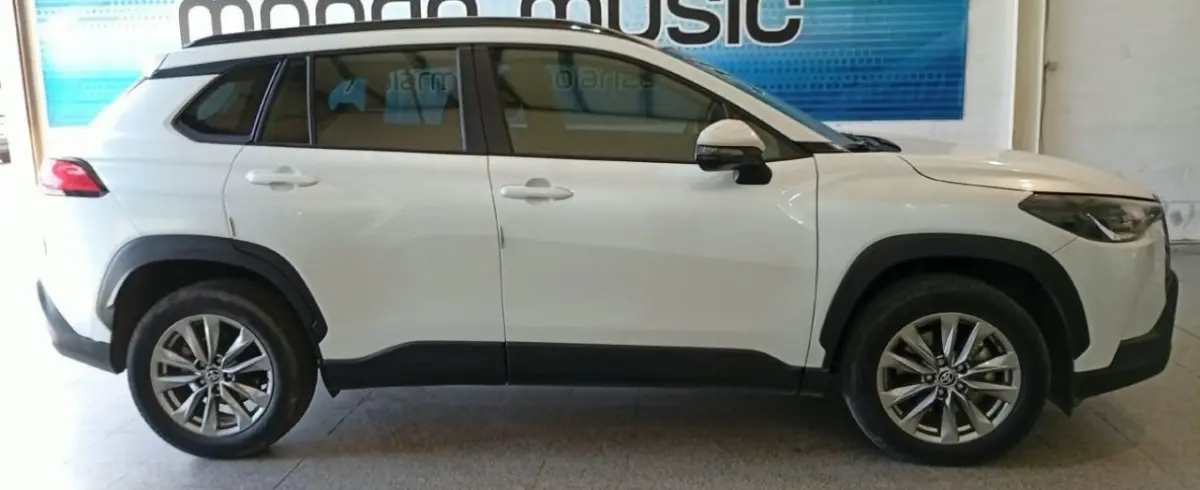 Toyota Corolla Cross  2023 - foto 3