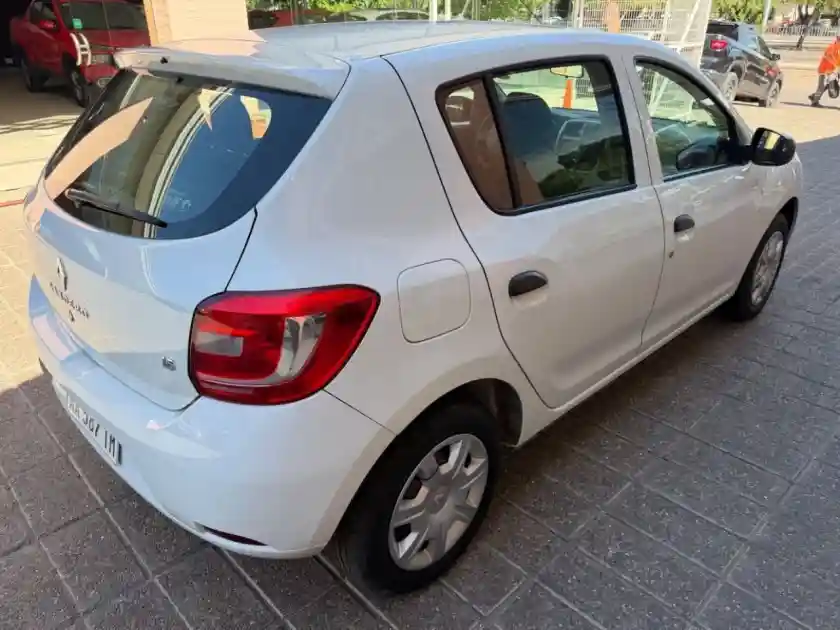 Renault Sandero  2017 - foto 4