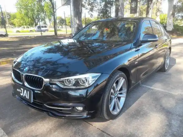 Bmw Serie 3  2017 - foto 1
