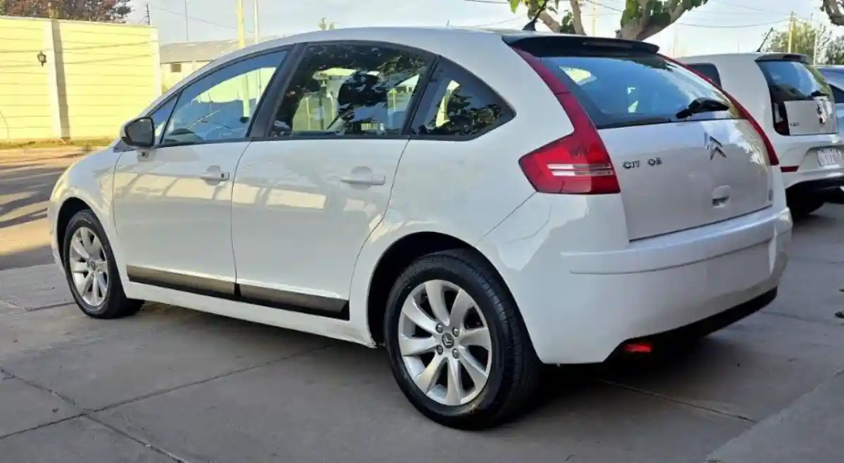 Citroën C4  2014 - foto 3