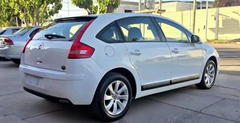 Citroën C4  2014 - foto 4