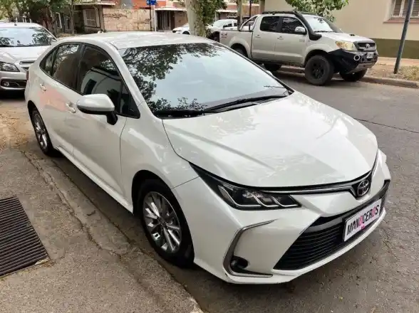 Toyota Corolla  2022 - foto 2