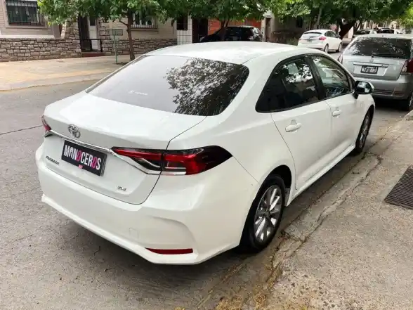 Toyota Corolla  2022 - foto 4