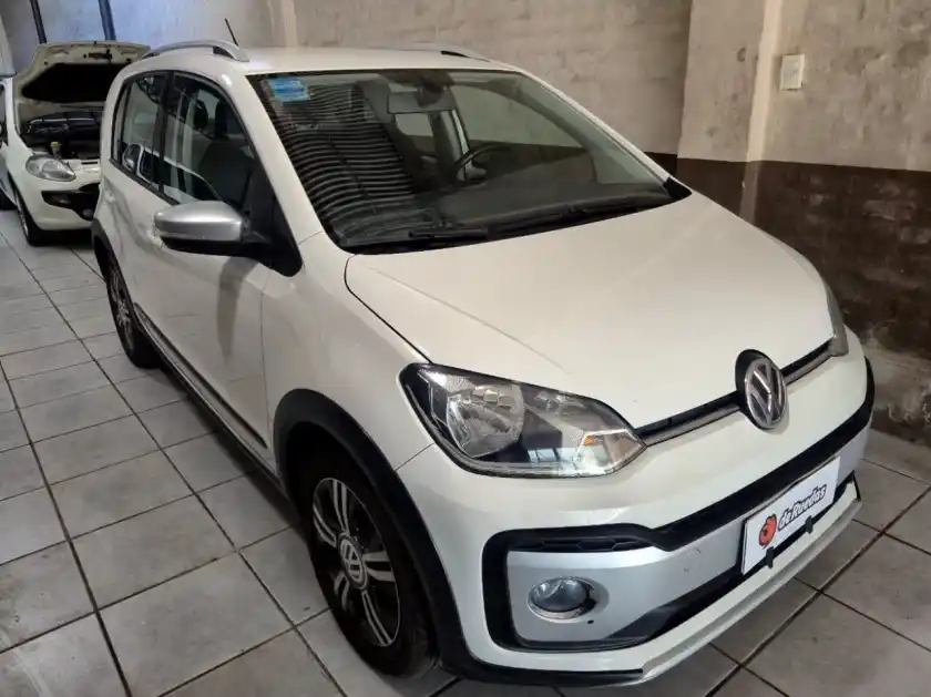 Volkswagen Up  2017 - foto 1