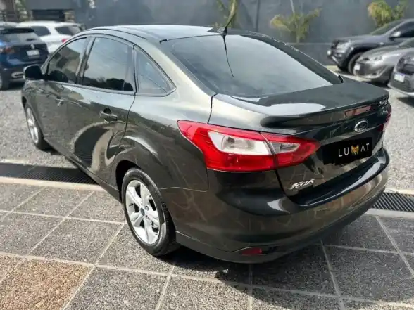 Ford Focus  2014 - foto 3
