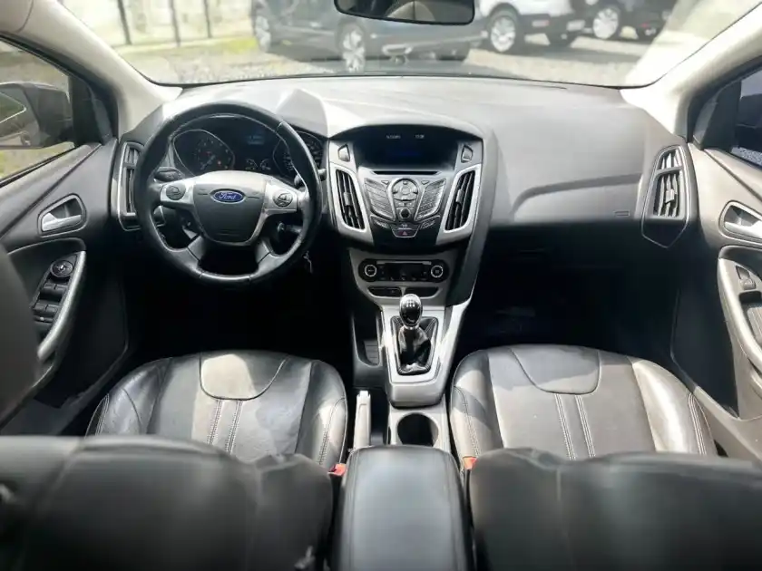 Ford Focus  2014 - foto 5