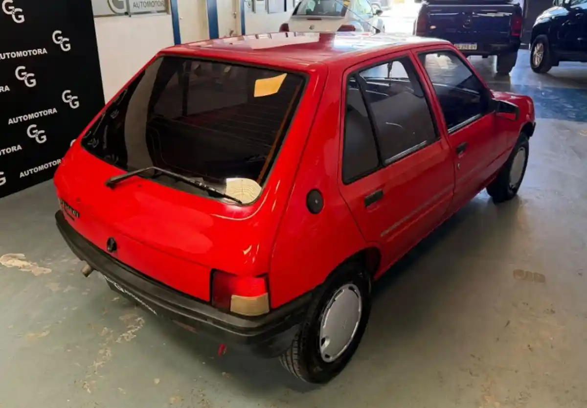 Peugeot 205  1994 - foto 3