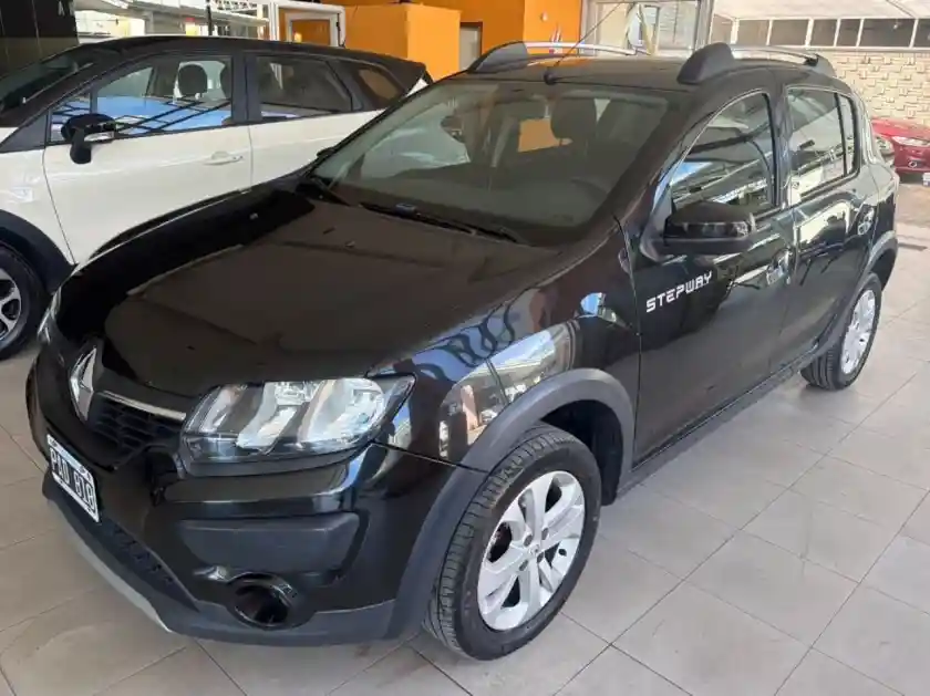 Renault Sandero  2015 - foto 1