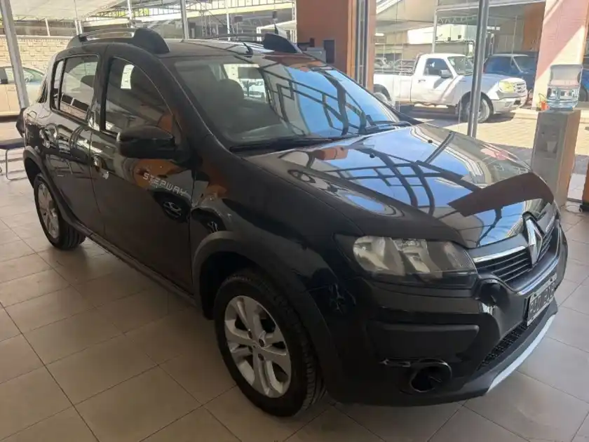 Renault Sandero  2015 - foto 2