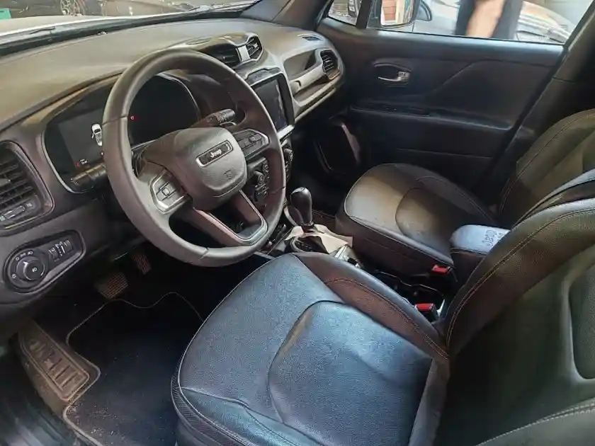 Jeep Renegade  2024 - foto 5