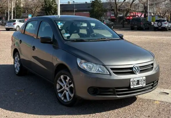 Volkswagen Voyage  2011 - foto 2