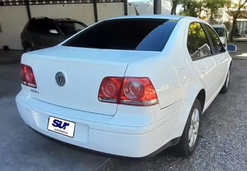Volkswagen Bora  2009 - foto 4
