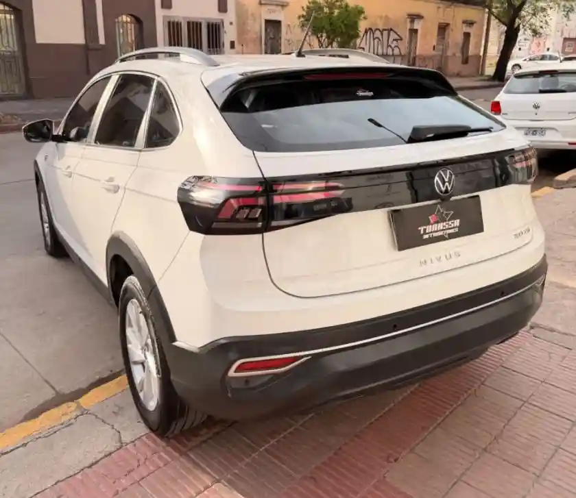 Volkswagen Nivus  2021 - foto 4