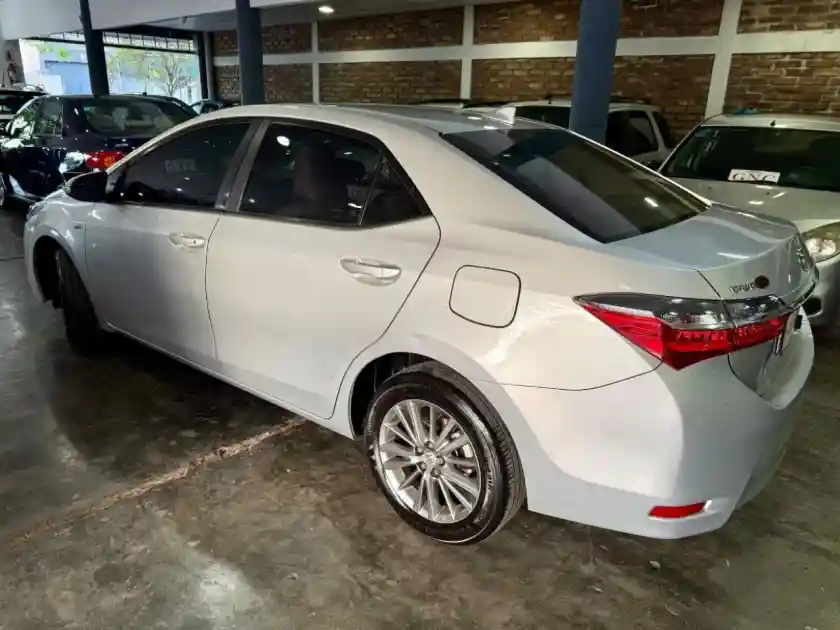 Toyota Corolla  2019 - foto 4