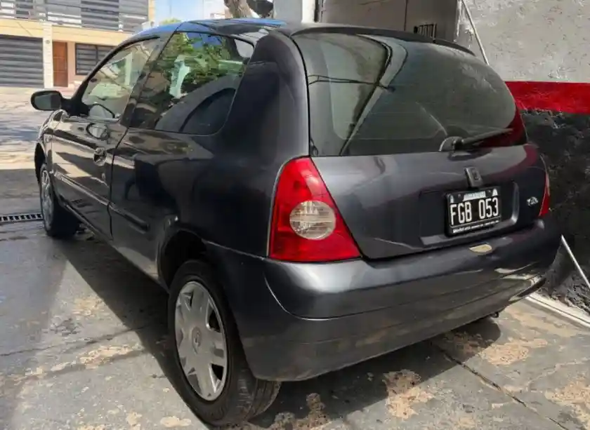Renault Clio  2006 - foto 3