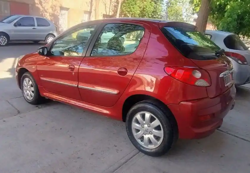Peugeot 207  2012 - foto 3
