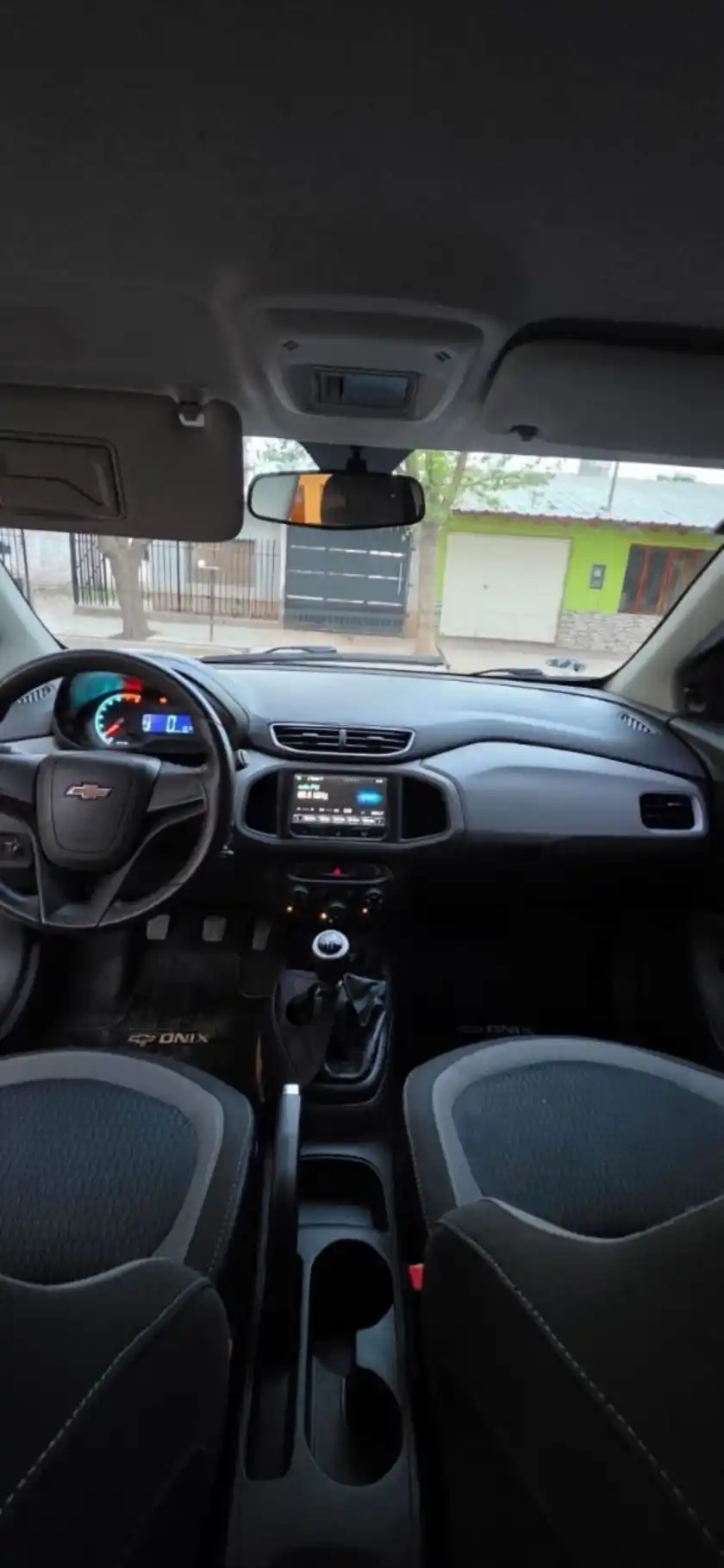 Chevrolet Onix  2013 - foto 4