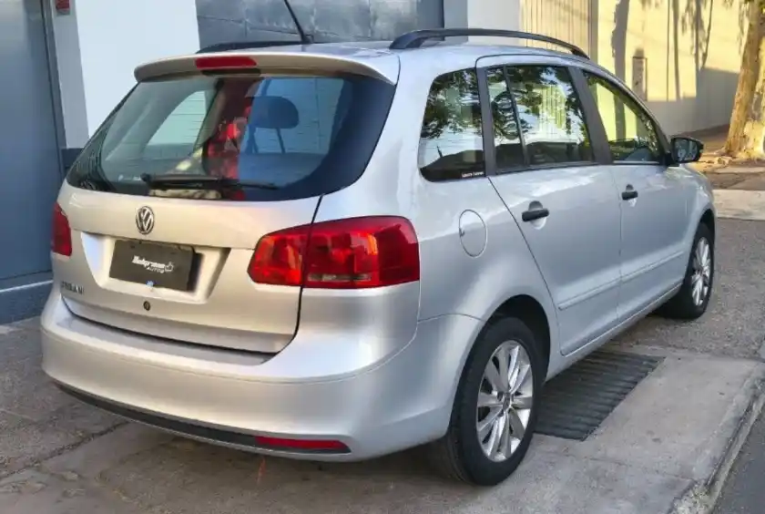 Volkswagen Suran  2011 - foto 4