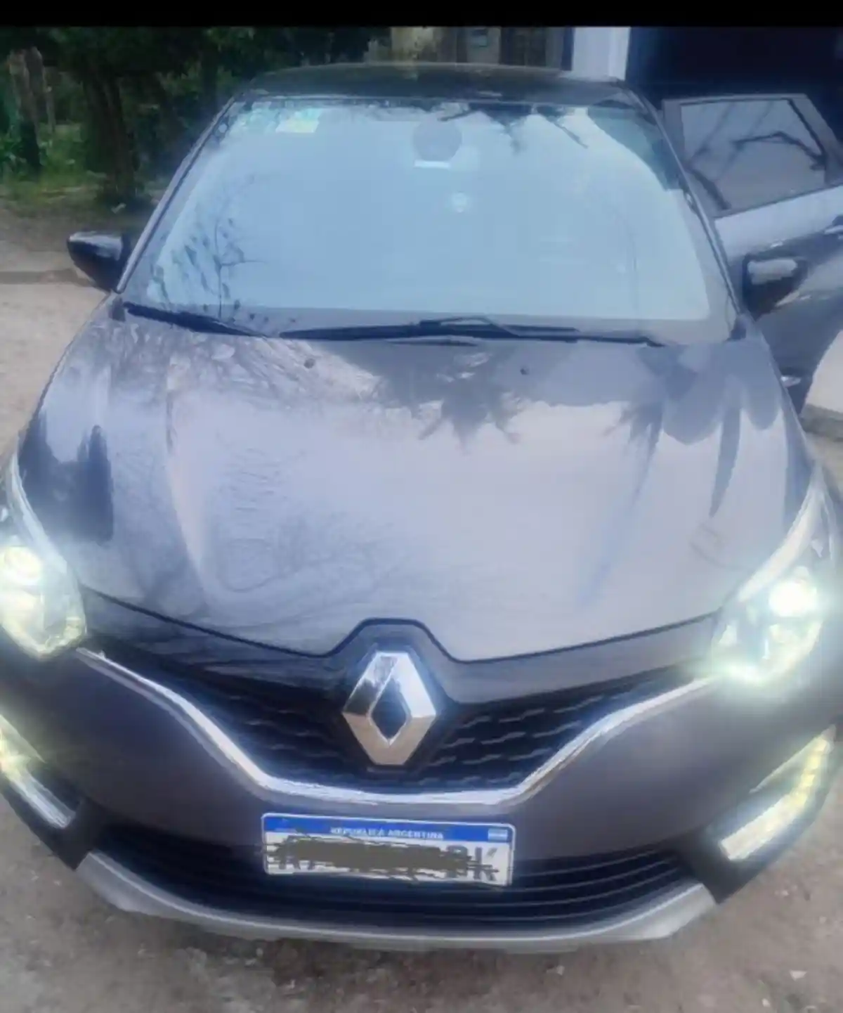Renault Captur  2018 - foto 1