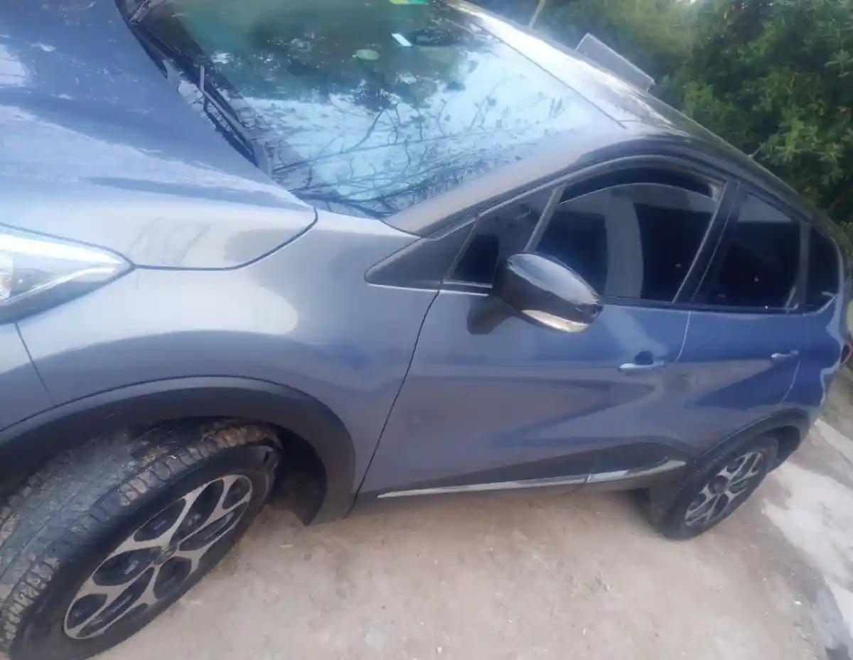 Renault Captur  2018 - foto 2