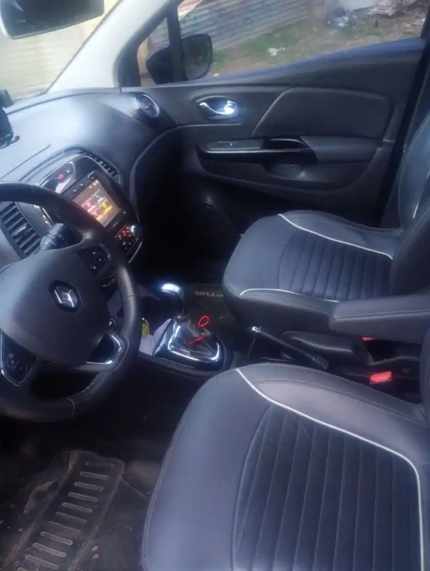 Renault Captur  2018 - foto 4