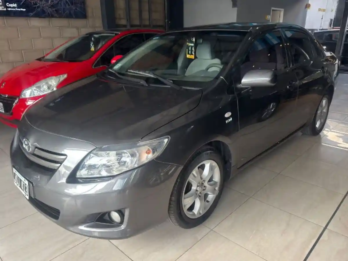 Toyota Corolla  2011 - foto 1