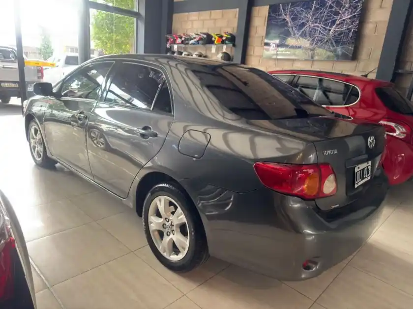Toyota Corolla  2011 - foto 4