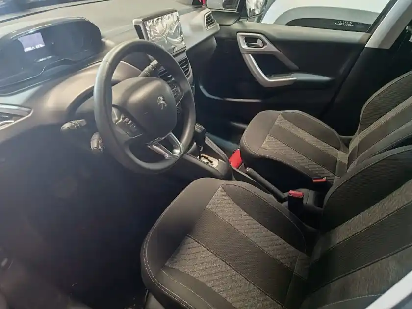 Peugeot 208  2018 - foto 4
