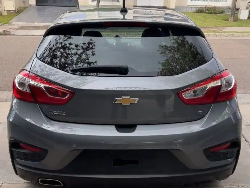 Chevrolet Cruze  2022 - foto 5