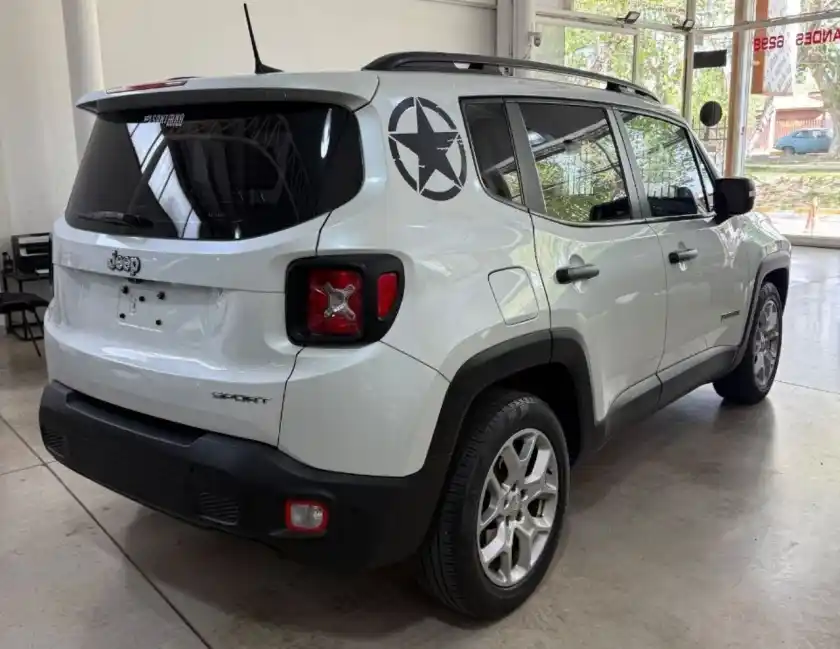 Jeep Renegade  2019 - foto 4