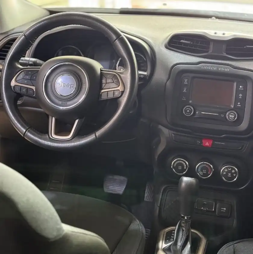 Jeep Renegade  2019 - foto 5