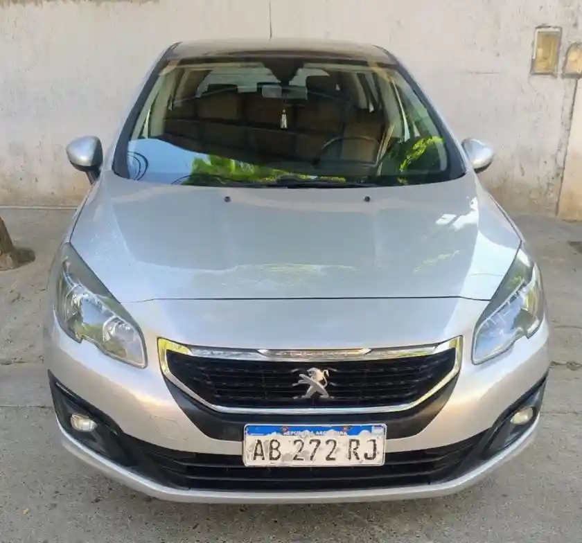 Peugeot 308  2017 - foto 2