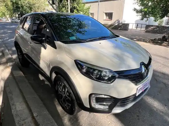 Renault Captur  2017 - foto 2