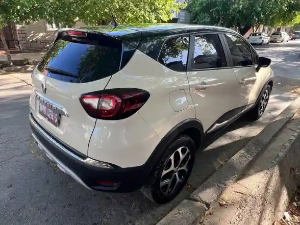 Renault Captur  2017 - foto 4