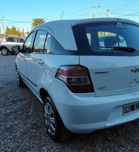 Chevrolet Agile  2011 - foto 2