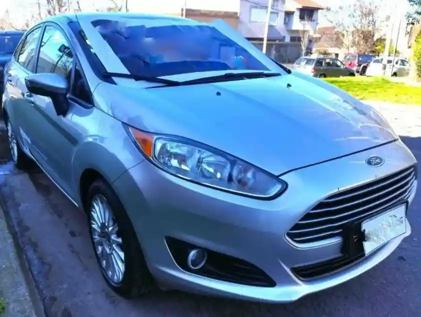 Ford Fiesta Kd  2014 - foto 1
