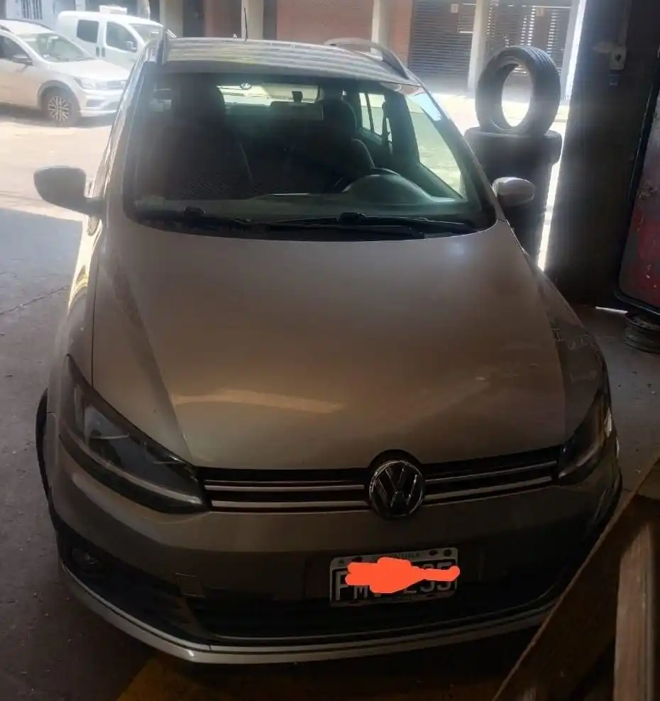 Volkswagen Suran  2016 - foto 1