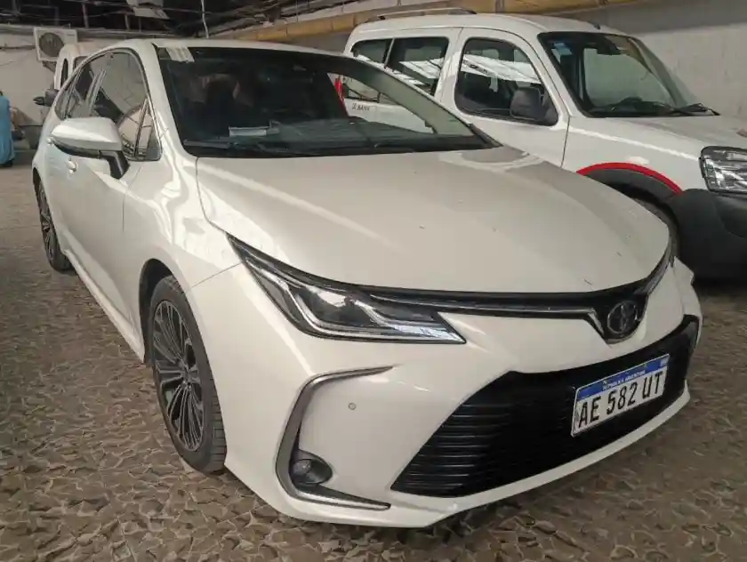 Toyota Corolla  2021 - foto 2
