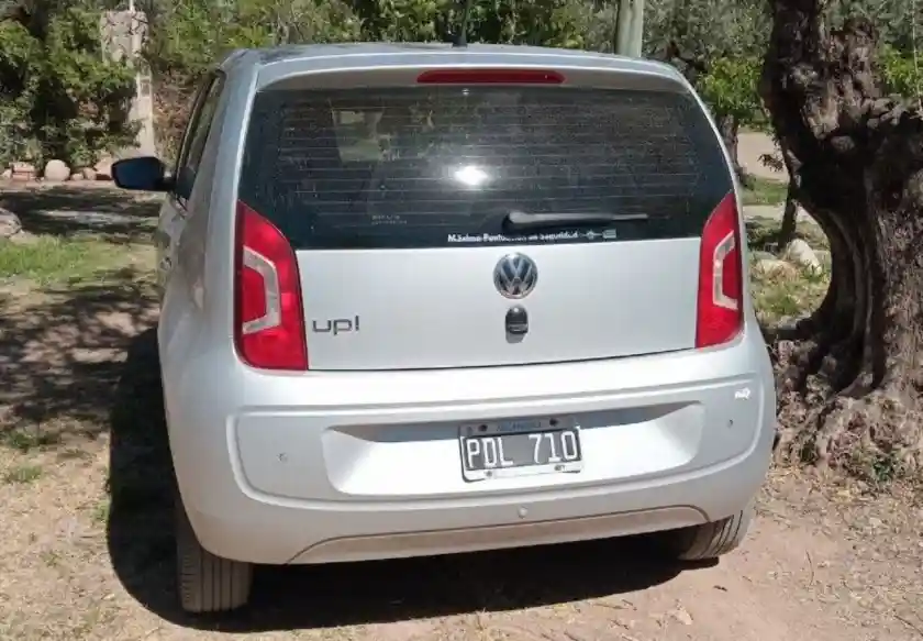 Volkswagen Up  2015 - foto 4
