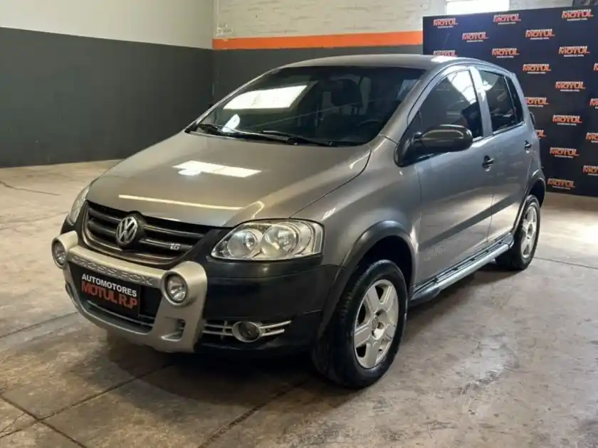 Volkswagen Crossfox  2007 - foto 1