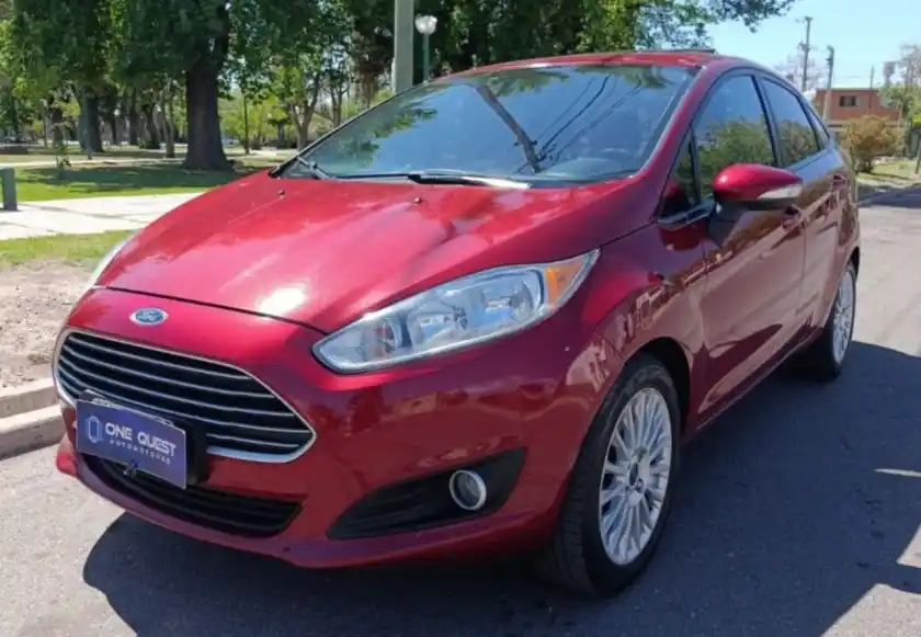 Ford Fiesta Kd  2013 - foto 1