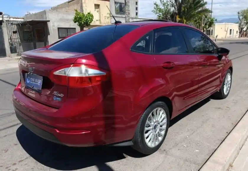Ford Fiesta Kd  2013 - foto 4