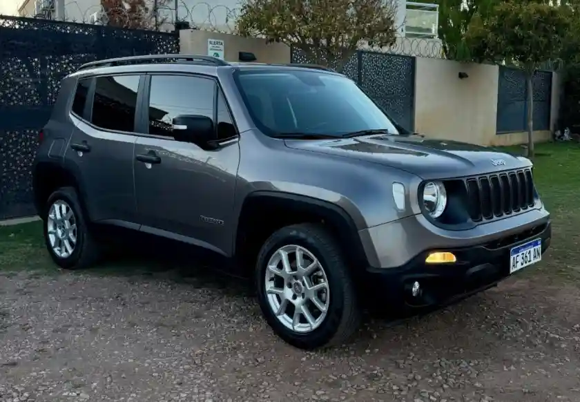 Jeep Renegade  2022 - foto 3